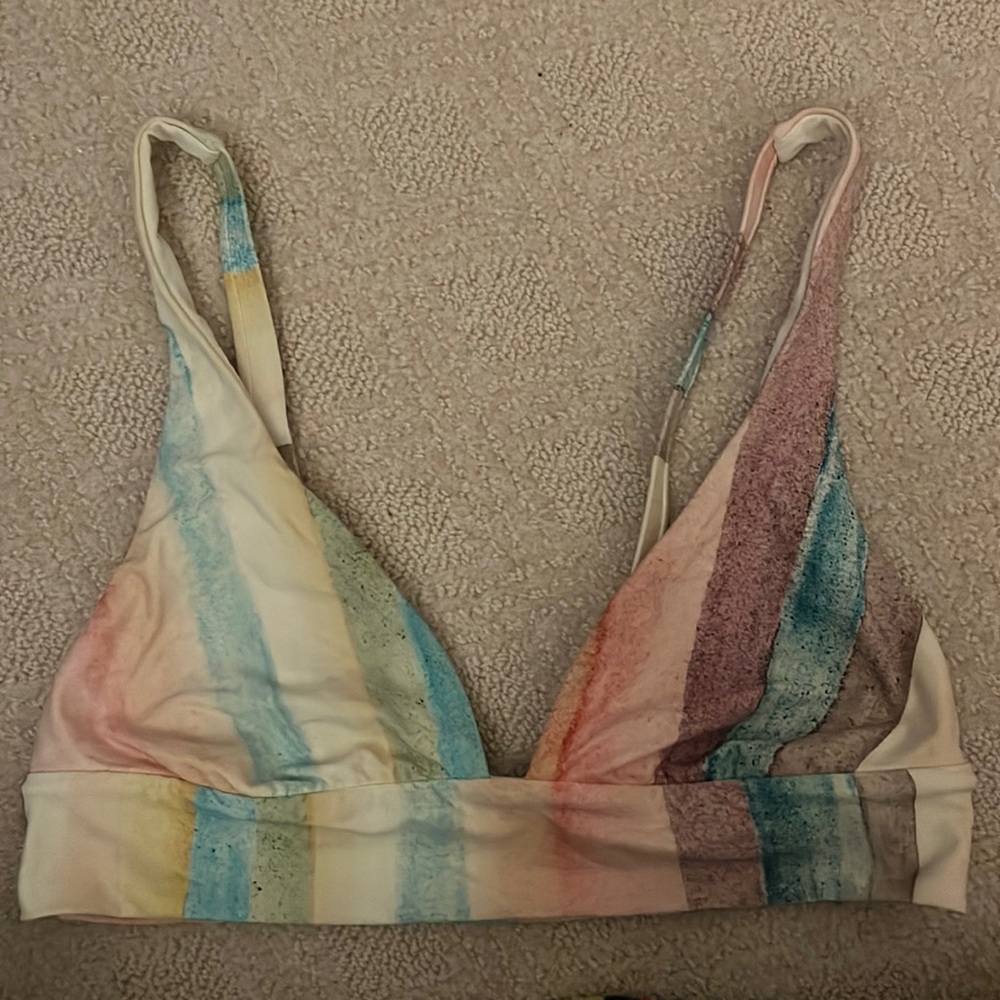 Billabong bikini top